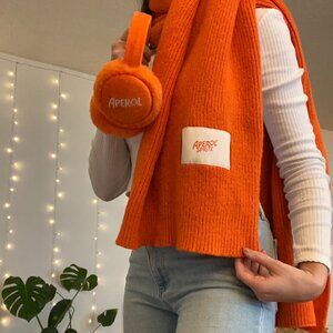 Aperol Spritz scarf and earmuffs